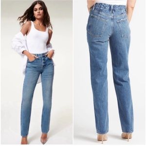 NWT: GOOD AMERICAN High Rise Straight Leg 12/31